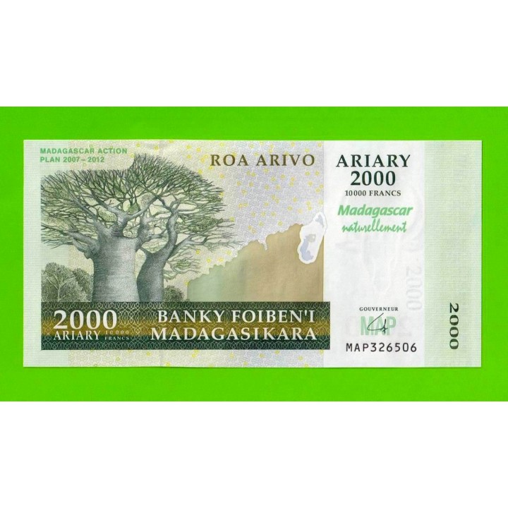 Мадагаскар - 2000 ариари - 2007 - UNC!!!